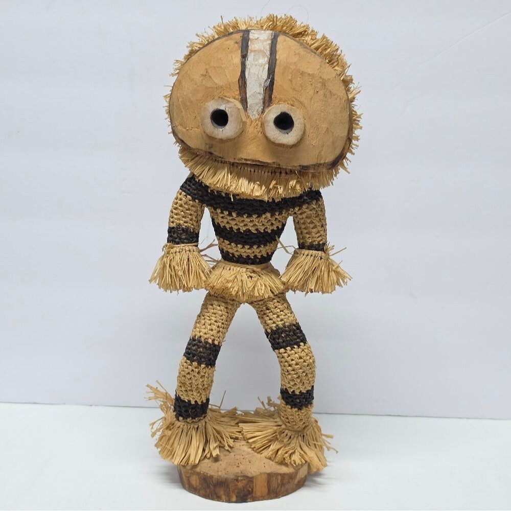 Vintage African Congo Pende Minganji Wood Raffia Tribal Dancer Doll Figurine